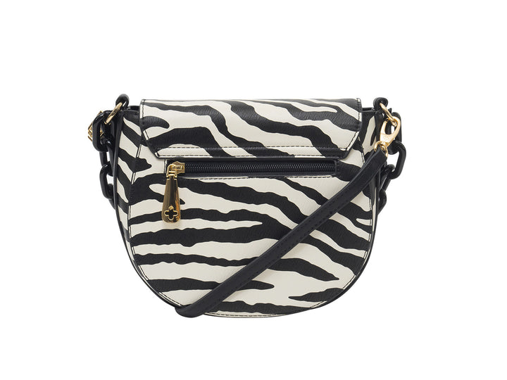 Bolso de hombro Jaime Ibiza con estampado de cebra en blanco y negro, asa de cadena negra gruesa y cierre dorado.