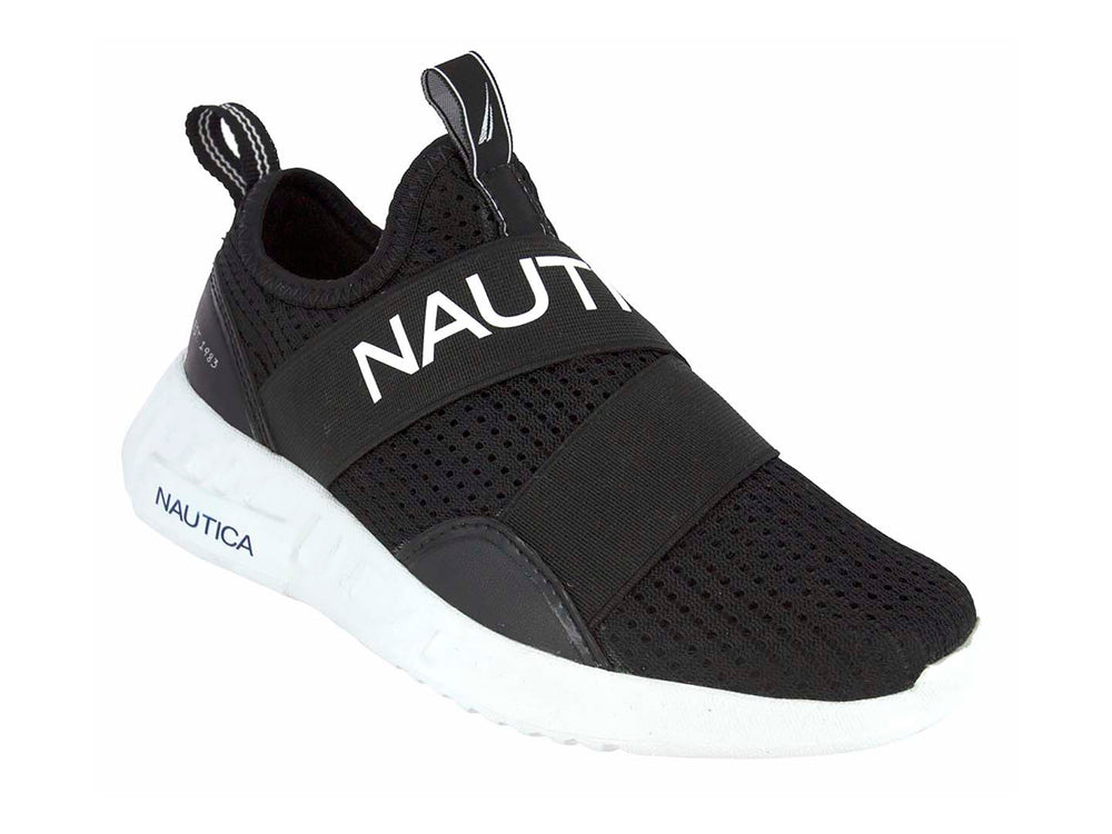 Tenis deportivos Nautica color negro con suela blanca y diseño sin cordones.