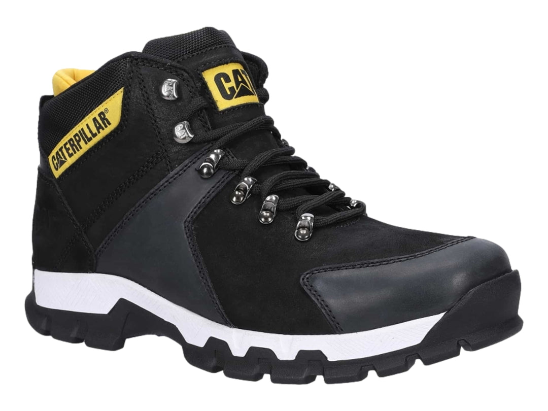 Bota industrial Caterpillar color negro con suela blanca y detalles amarillos.