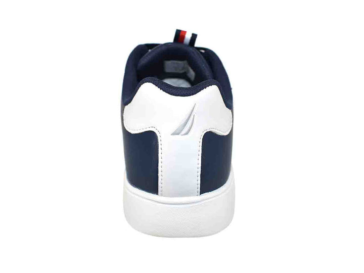 Tenis Nautica color azul marino con suela blanca y detalles blancos en el talón.