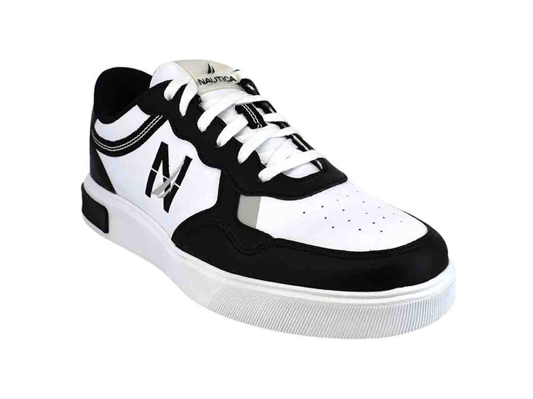 Tenis Nautica Eugene en colores blanco y negro con suela blanca y agujetas blancas.