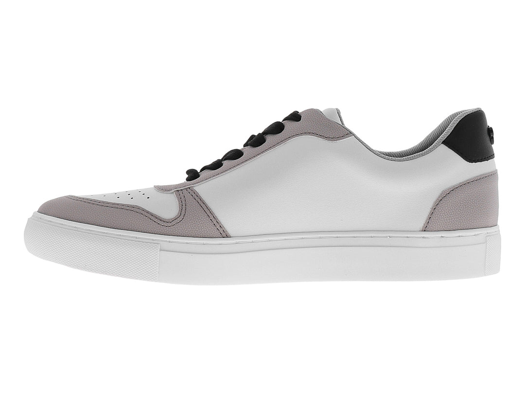 Tenis blancos y grises para Niño con estampado de Mickey Mouse y suela blanca.