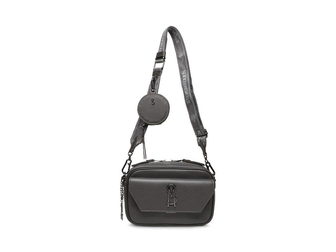 Bolso bandolera color gris oscuro de Steve Madden con correa ajustable y pequeño monedero circular.