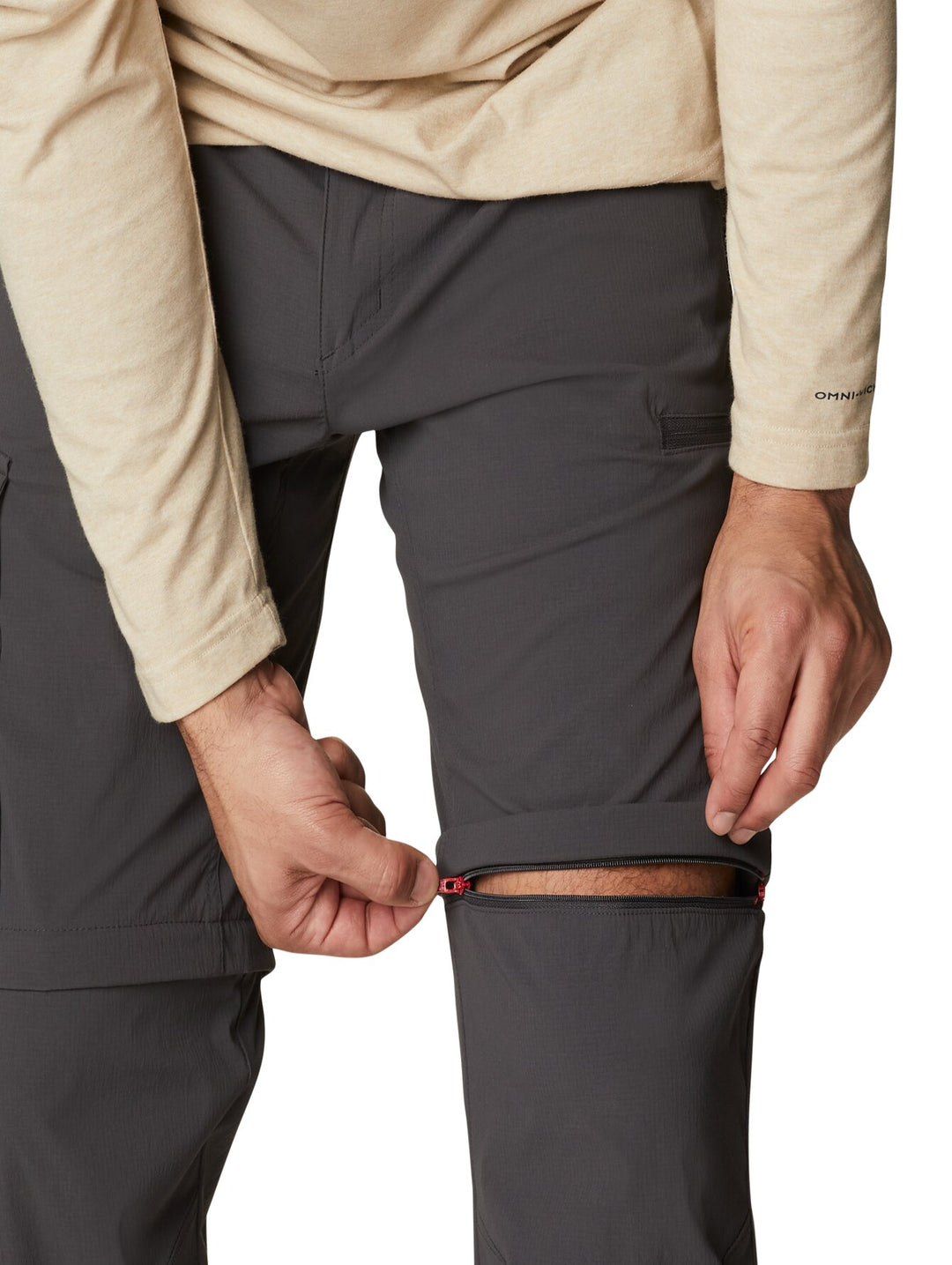 Pantalón Columbia Newton Ridge II convertible en color gris shark para hombre, ideal para senderismo.