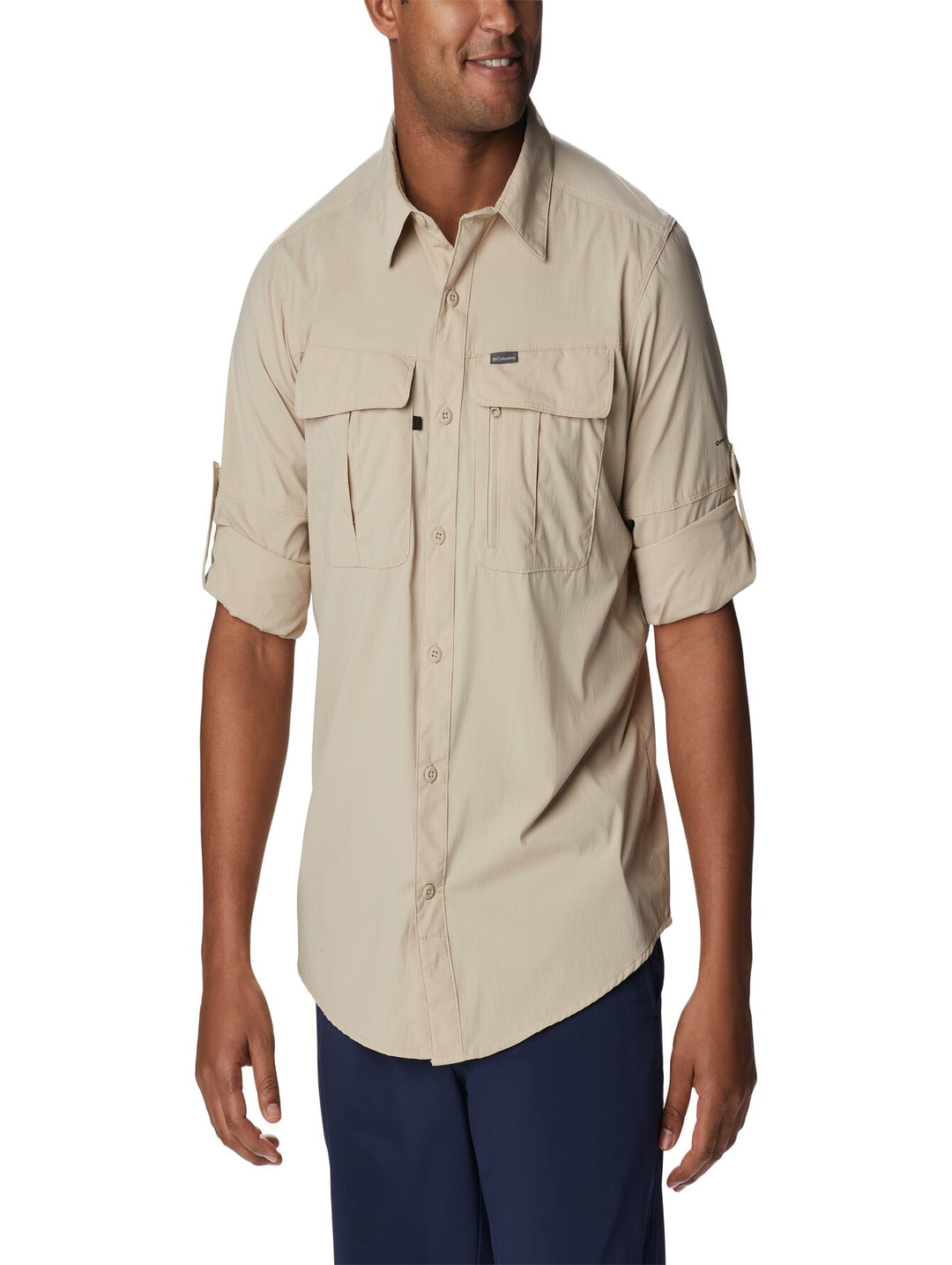 Camisa Columbia Newton Ridge II de manga larga en color beige Ancient Fossil para hombre.