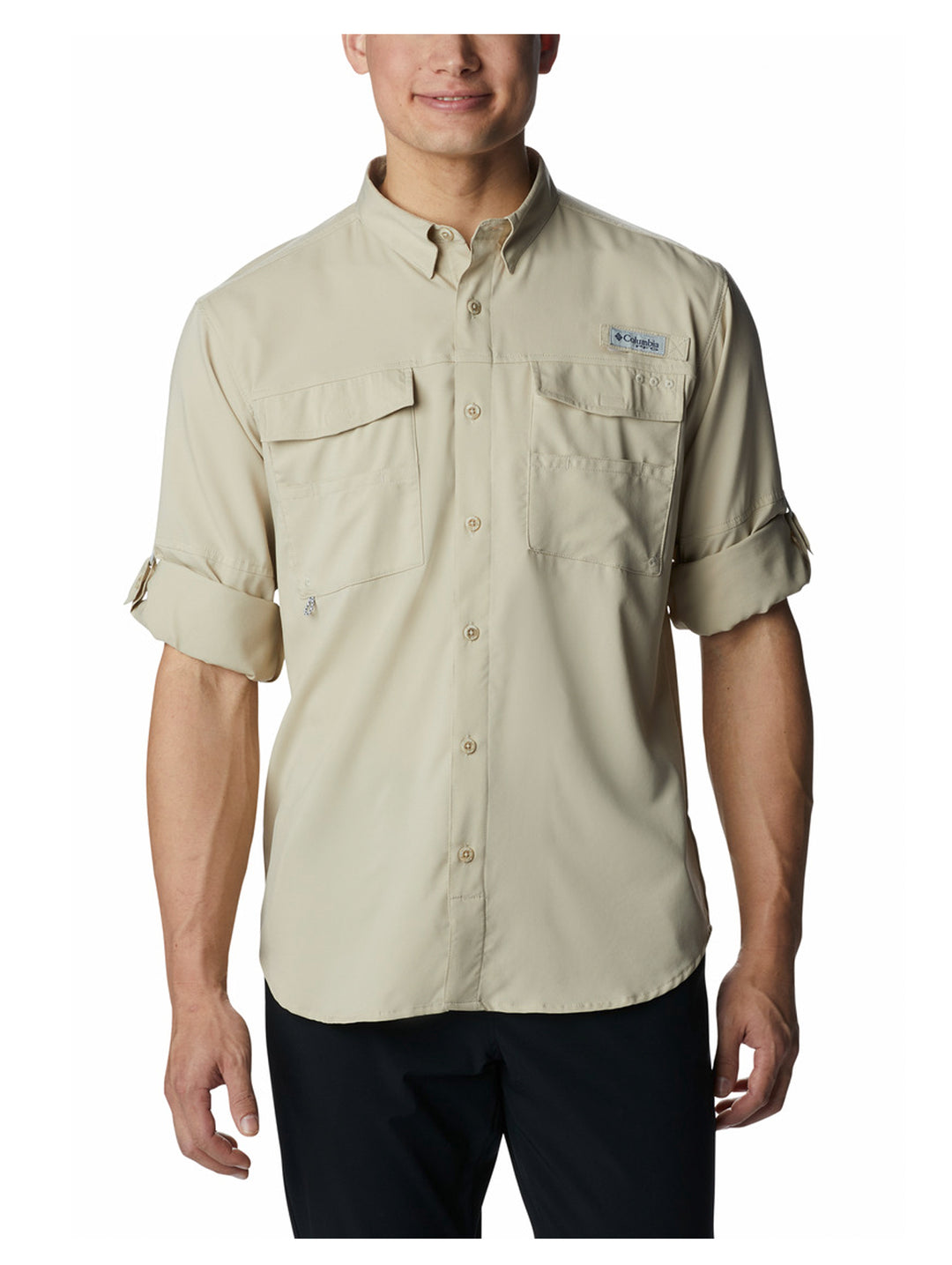 Camisa Columbia color beige Fossil de manga larga con bolsillos frontales.