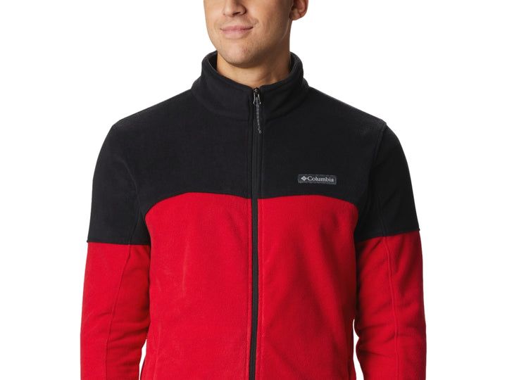 Chaqueta polar Columbia en colores rojo y negro con cierre frontal completo.