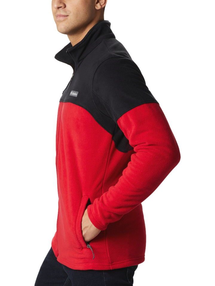Chaqueta polar Columbia en colores rojo y negro con cierre frontal completo.