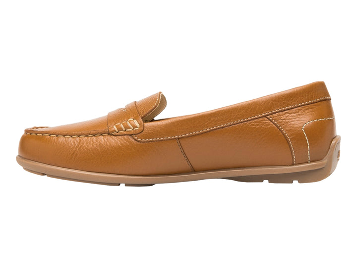 Zapato plano tipo mocasín de cuero color tan para Mujer.