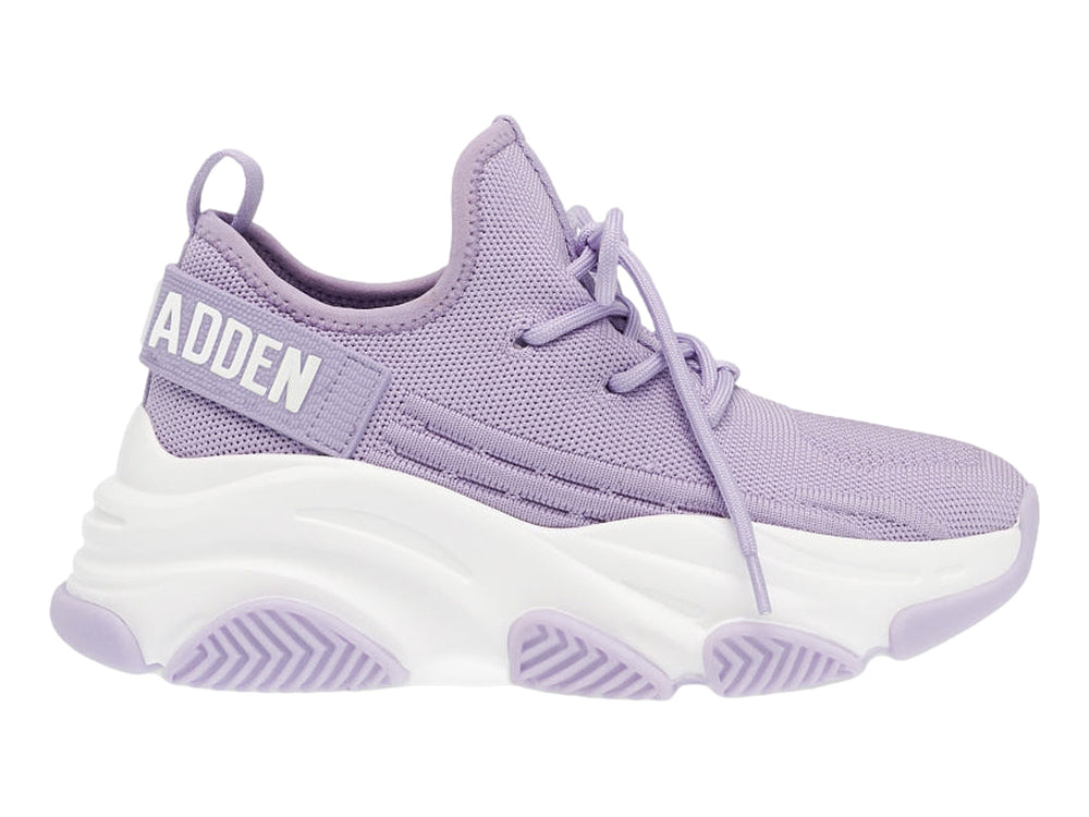 Tenis Steve Madden Proteg E en color lavanda con suela blanca gruesa y tejido de malla.