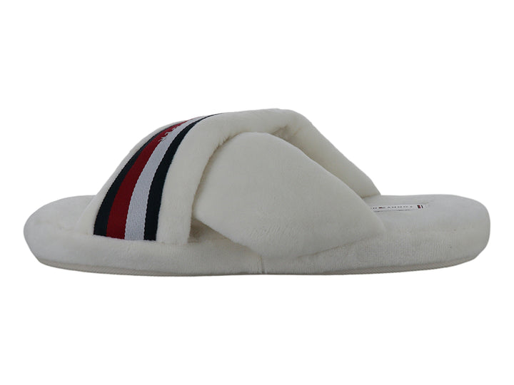 Pantufla blanca de Tommy Hilfiger con banda decorada con rayas rojas y azules.
