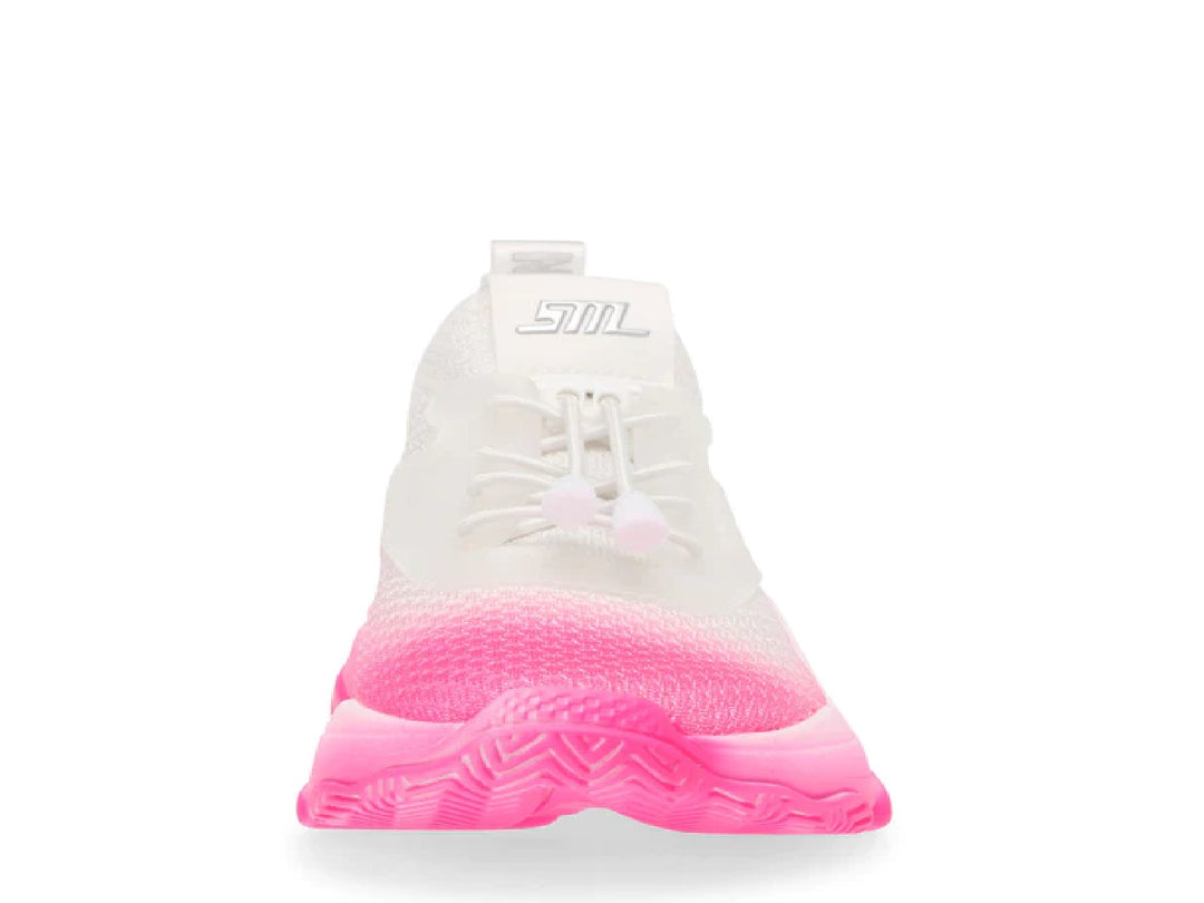 Tenis Steve Madden con diseño degradado de blanco a rosa neón, suela robusta y tejido transpirable.