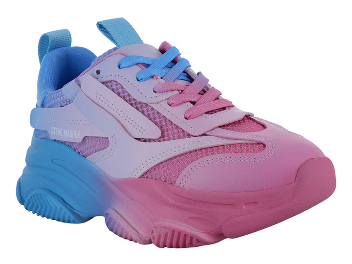 Tenis infantiles Steve Madden con diseño chunky y degradado de colores azul, morado y rosa.