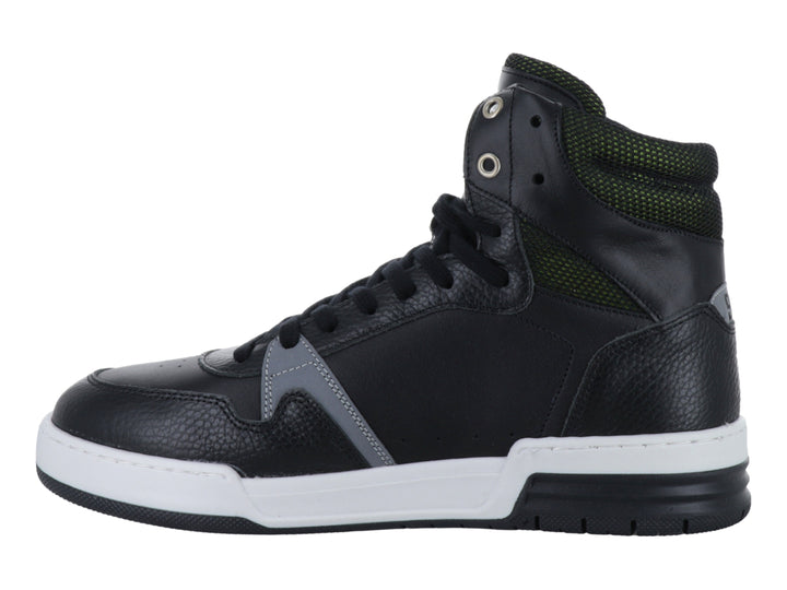 Tenis tipo bota color negro con suela blanca y detalles en gris de la marca Steve Madden.