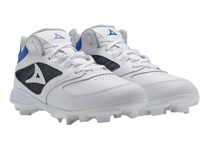 Zapato de beisbol Pirma color blanco con detalles en azul y gris y suela de tacos.