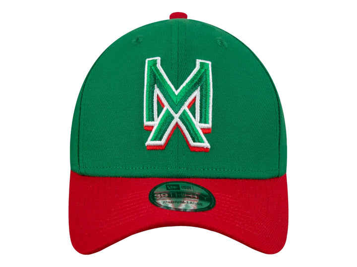 Gorra de béisbol New Era color verde con visera roja y logotipo bordado en el frente.