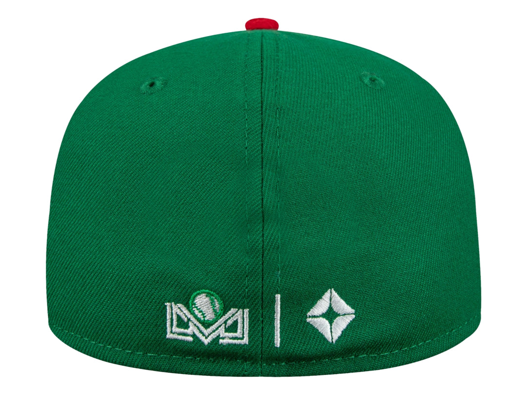 Gorra de béisbol New Era color verde con visera roja y logotipo MX bordado en el frente.