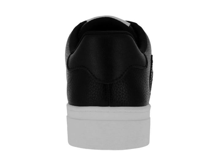Tenis negros Karl Lagerfeld con suela blanca y logotipo lateral con cristales.