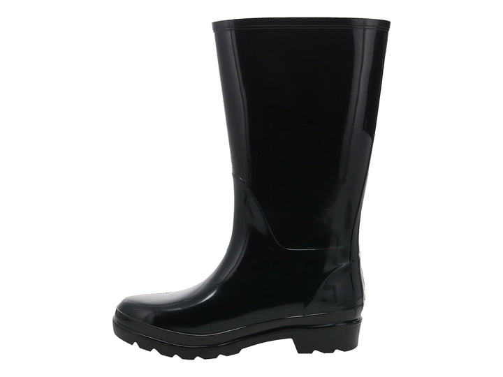 Bota de lluvia color negro brillante con detalle de hebilla en la parte superior.