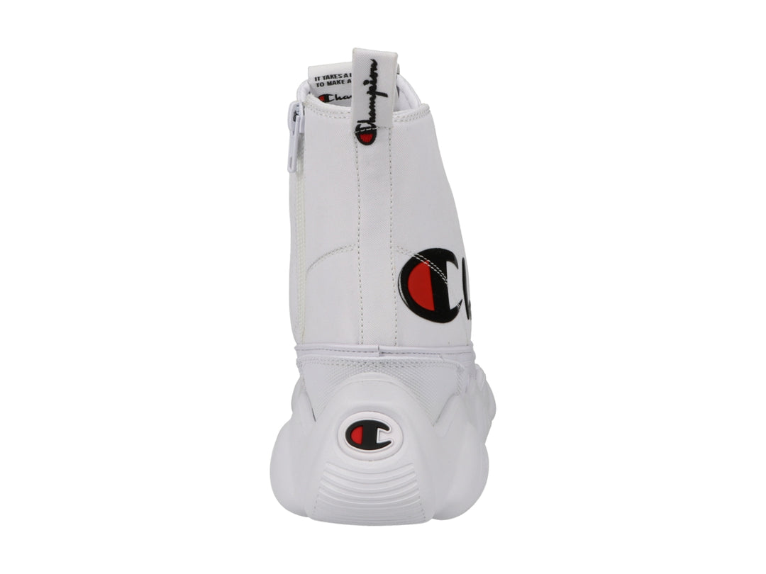 Tenis Champion blancos de bota con suela chunky y logotipo en el lateral.
