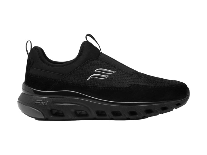 Zapato deportivo Flexi color negro, diseño sin cordones con suela amortiguada y tejido transpirable.