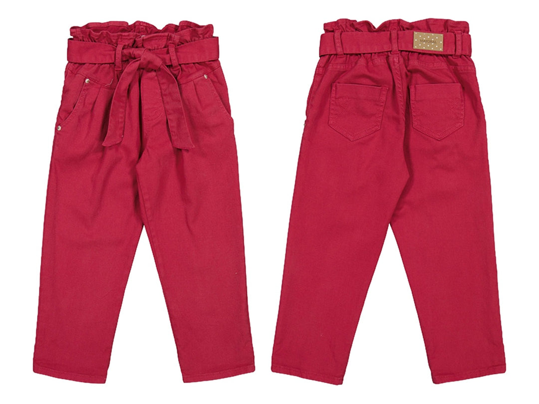 Pantalón largo slouchy color fucsia para niña con cinturón ajustable y bolsos traseros.