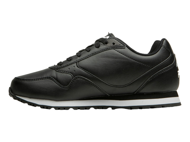 Tenis FILA Memento color negro con suela blanca y logotipo lateral blanco.
