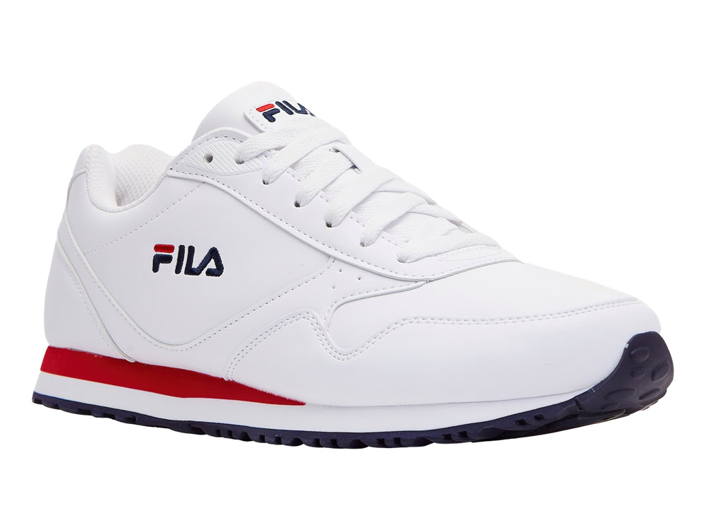 Tenis FILA Memento blancos con franja roja lateral y suela azul marino.
