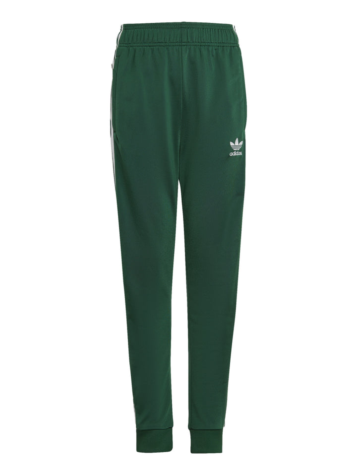 Pantalones deportivos Adidas color verde con tres franjas blancas laterales y logo blanco en la pierna.