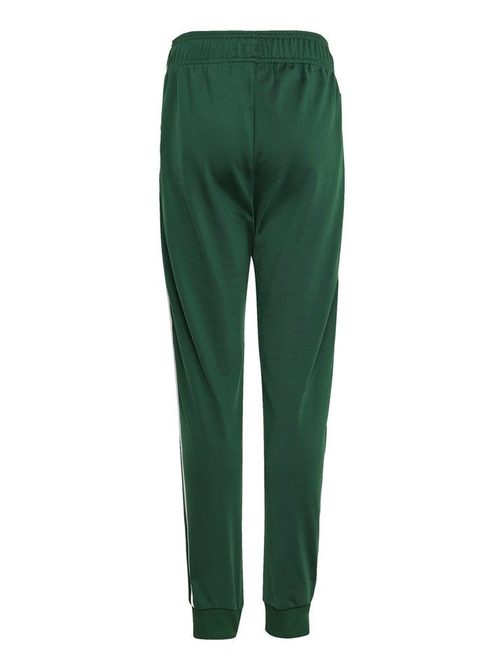 Pantalones deportivos Adidas color verde con tres franjas blancas laterales y logo blanco en la pierna.