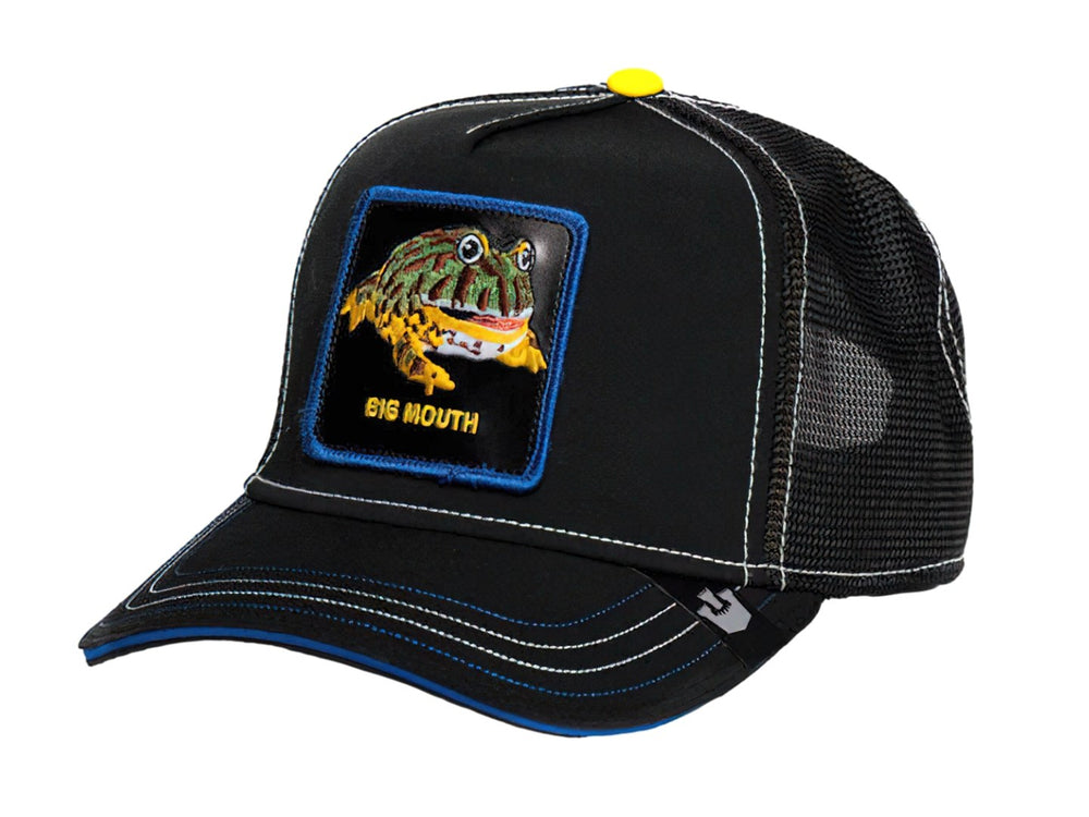 Gorra negra Goorin Bros con parche frontal de una rana y el texto Big Mouth, detalles en azul y costuras blancas.
