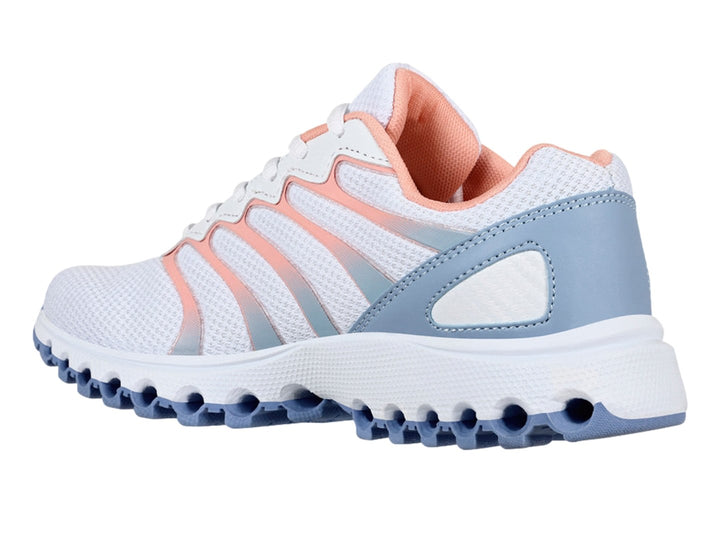 Tenis deportivos K-Swiss Tubes V en color blanco con detalles en azul chambray y coral.