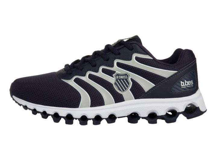 Tenis deportivos K-Swiss color azul marino con detalles plateados y suela blanca.
