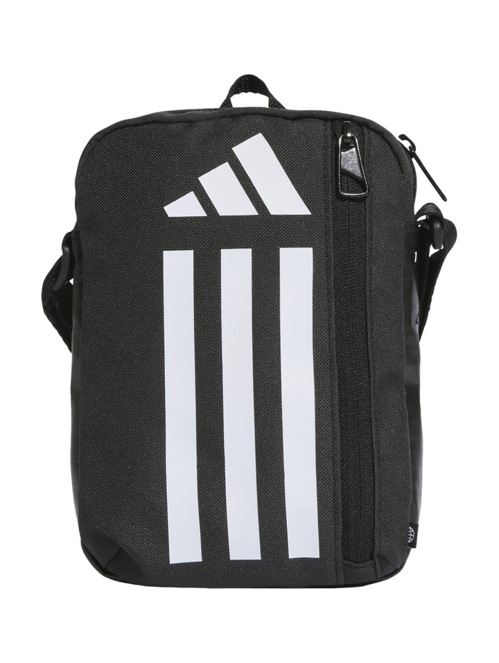 Bolso organizador Adidas color negro con logotipo y tres franjas verticales en color blanco.