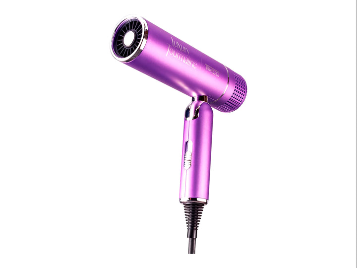 Secadora de cabello TIMCO color morado brillante con diseño ultra delgado.