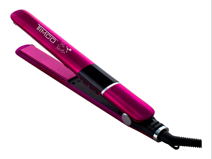 Plancha alisadora iónica TIMCO en color rosa fucsia con detalles en negro y acabado brillante.