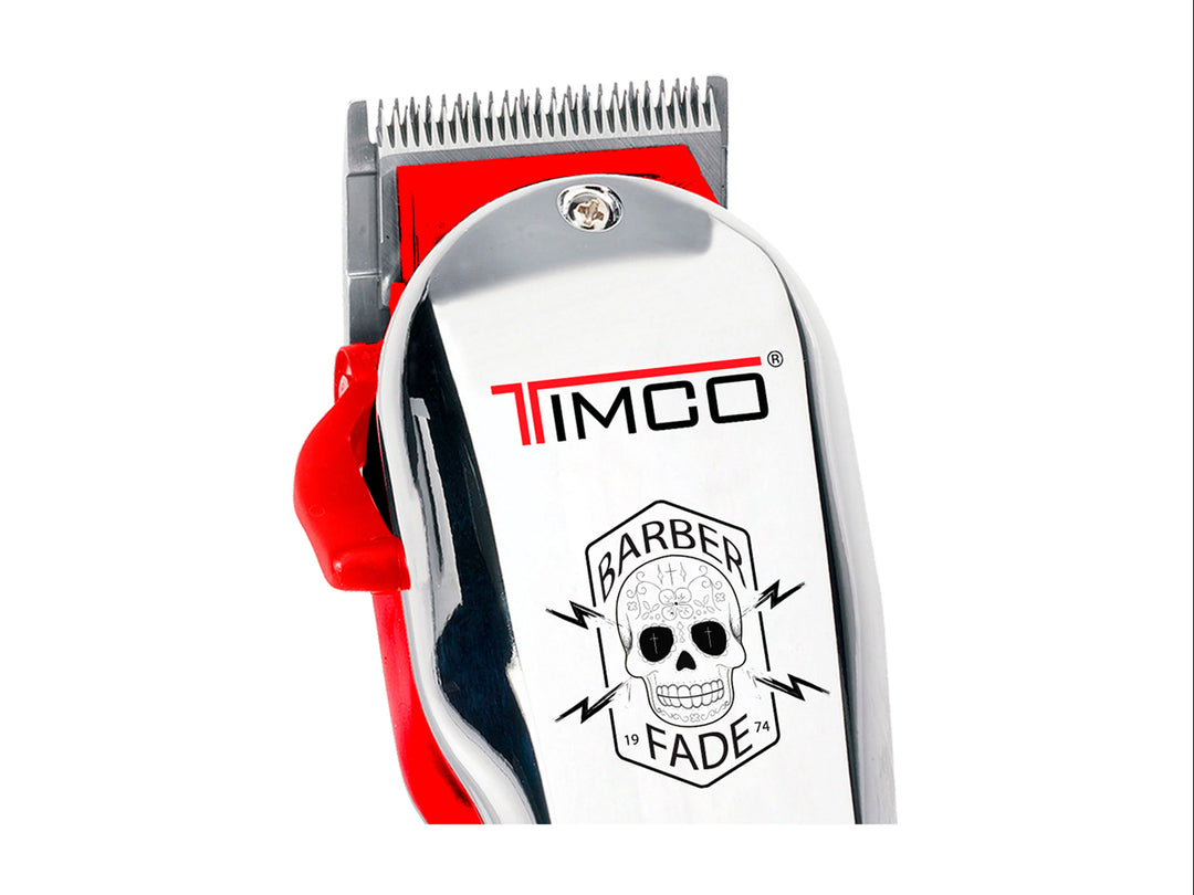 Cortadora de cabello profesional TIMCO color rojo y plata con juego de seis peines guía negros sobre fondo blanco.