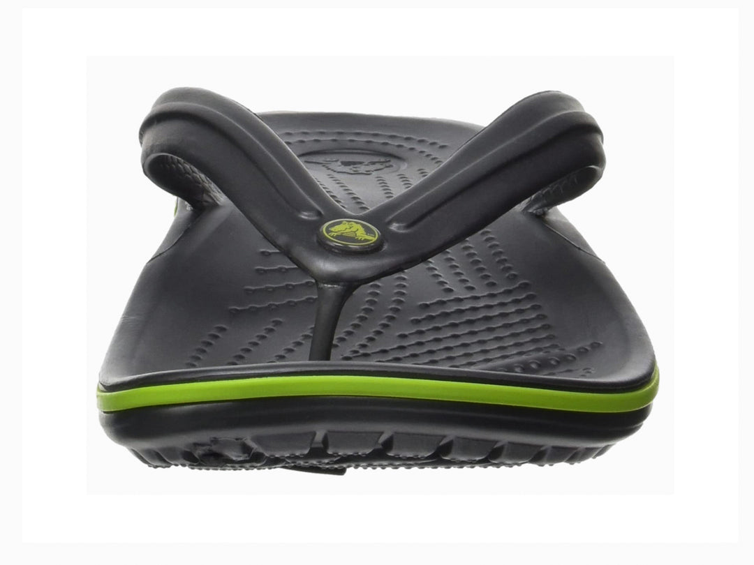 Sandalias negras de dedo marca Crocs con una línea decorativa verde lima en la suela.