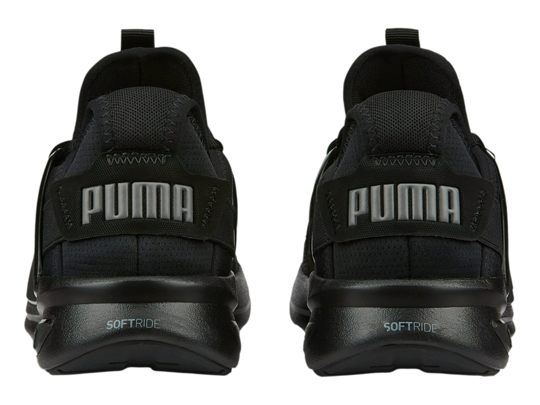 Tenis PUMA Softride Enzo Evo en color negro total con malla transpirable y suela deportiva.