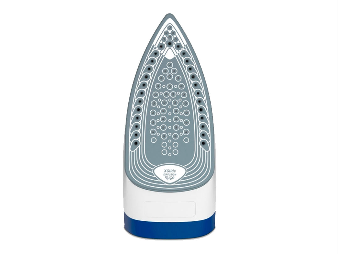 Plancha de vapor T-fal en colores azul y blanco con suela gris metálica sobre fondo blanco.