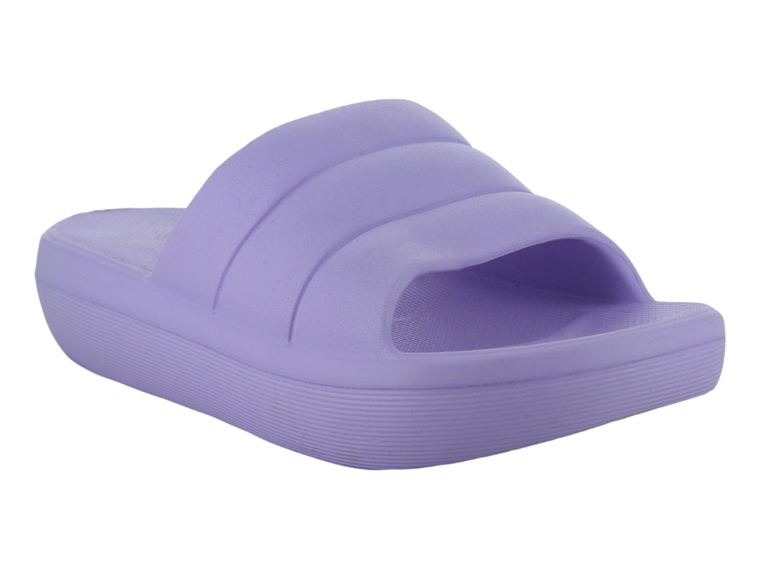 Sandalia deslizante color lila de la marca Isla Flow con suela ancha y diseño minimalista.