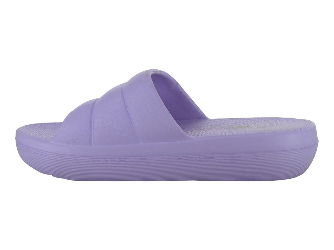 Sandalia deslizante color lila de la marca Isla Flow con suela ancha y diseño minimalista.