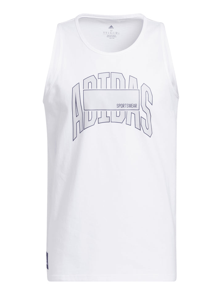 Hombre vistiendo una camiseta sin mangas blanca de Adidas con logotipo gráfico en el pecho.