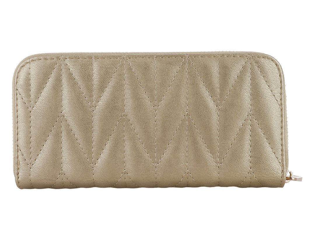 Cartera Felianna color dorado con diseño acolchado en forma de zigzag y cierre metálico.
