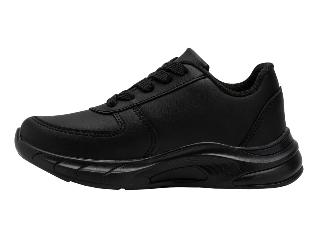 Zapato deportivo escolar de microfibra color negro con agujetas para niño.