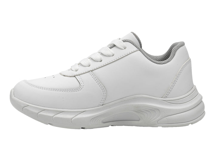 Zapato deportivo escolar blanco de microfibra para niños con cordones y suela blanca.