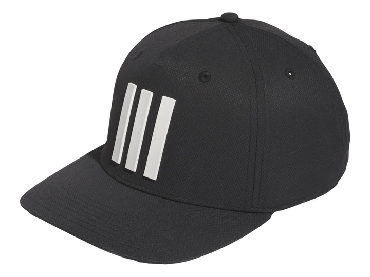 Gorra deportiva Adidas color negro con tres franjas blancas verticales en el frente y visera curva.