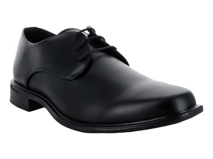 Zapato formal negro para hombre con cordones y acabado brillante.