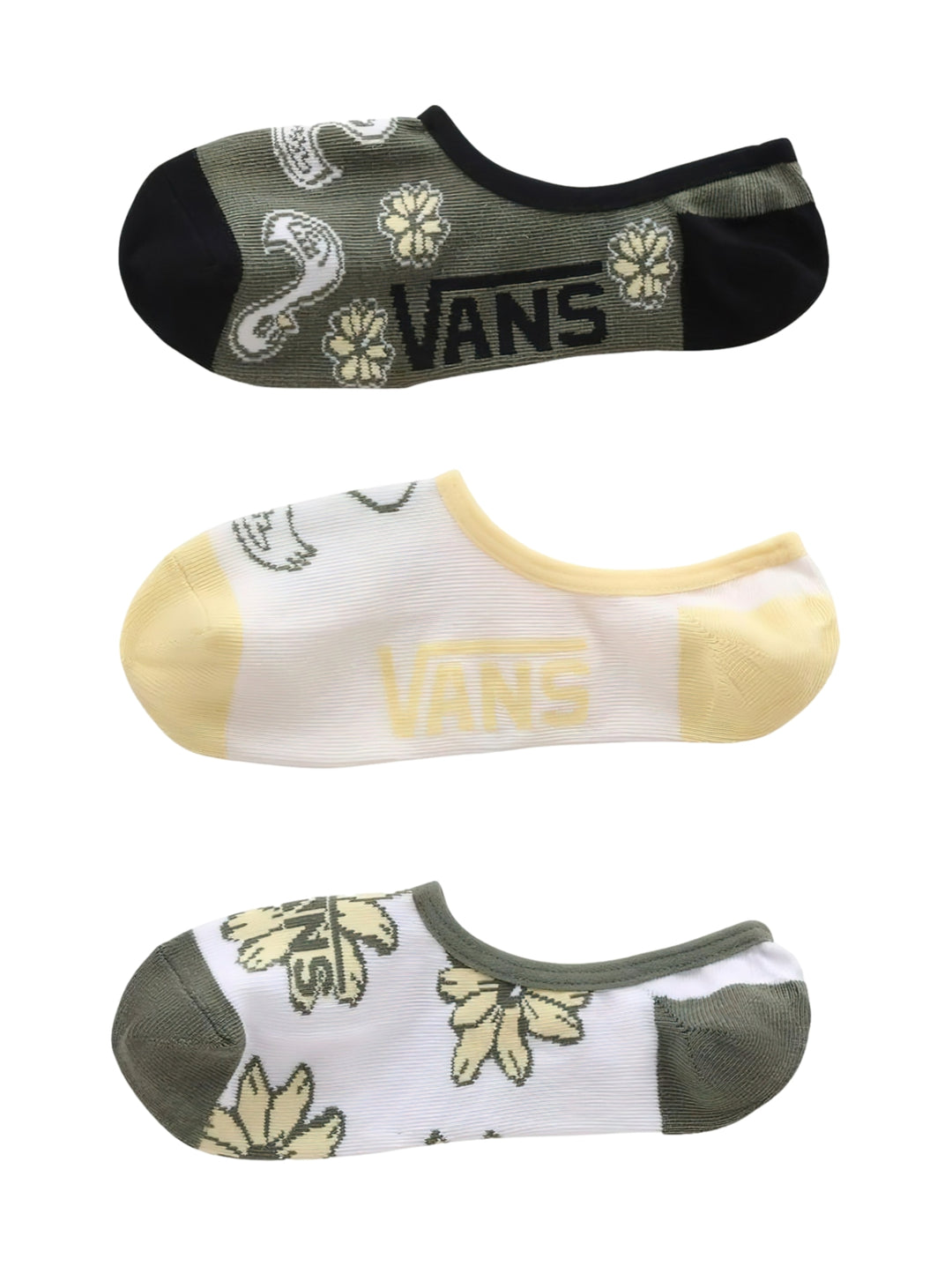 Set de tres pares de calcetines cortos Vans con estampados de tréboles en colores verde, blanco y negro.