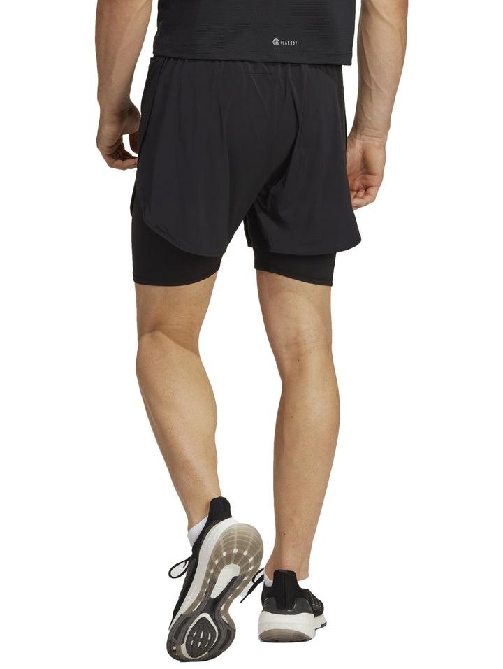 Shorts deportivos Adidas color negro modelo 2 en 1 para hombre, ideales para entrenamiento HIIT.